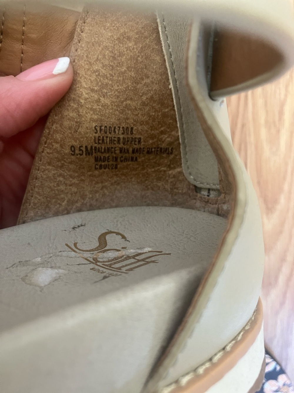 Sofft Forella Taupe Silver Metallic Women’s Beige Strappy leather sandals 9.5 - Picture 7 of 8
